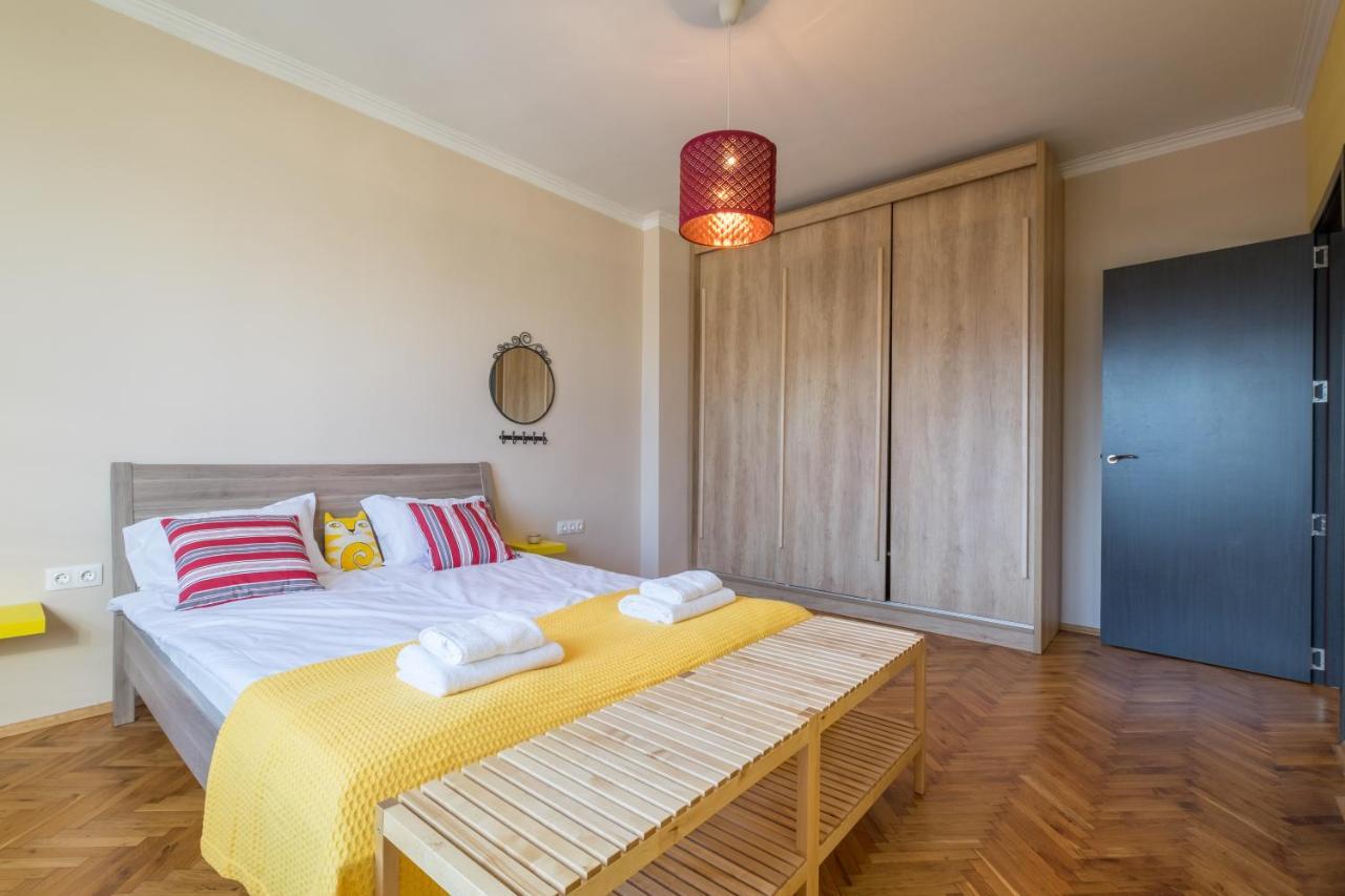 Artistic & Spacious 2Bd Central Apt By Flat Mаnager Sofia Exterior photo