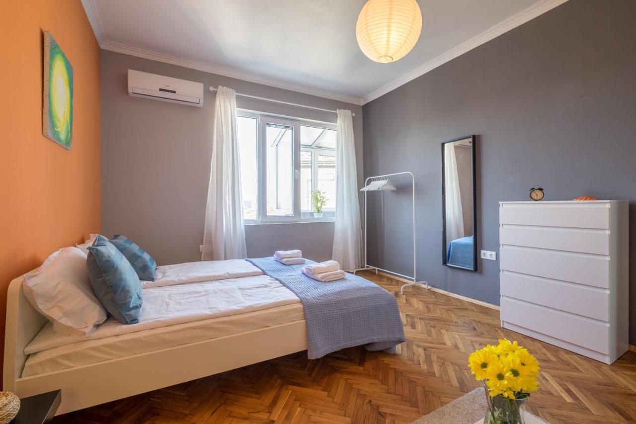 Artistic & Spacious 2Bd Central Apt By Flat Mаnager Sofia Exterior photo